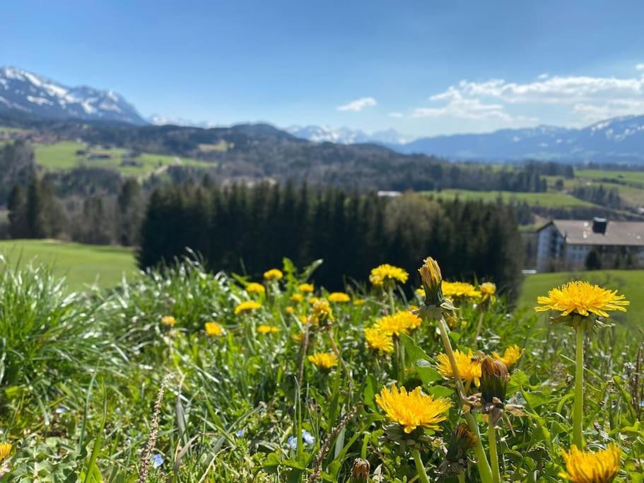 Penthouse Im Dachgeschoss Lägenhet Sonthofen Exteriör bild